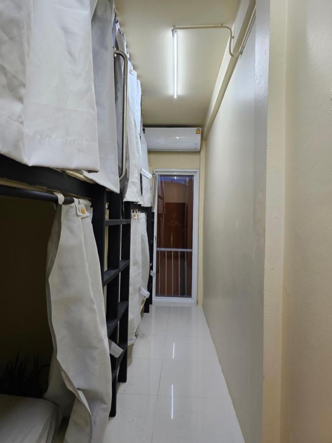 Luca Hostel بانكوك المظهر الخارجي الصورة